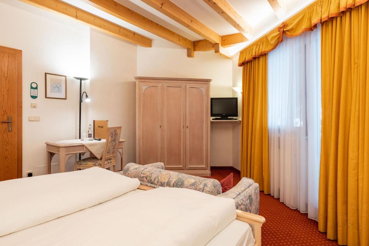 Schopfenhof Hotel 4*